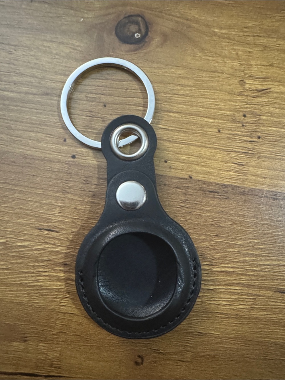 NEW Black Leather AirTag Keyring Holder - Compatible Keychain